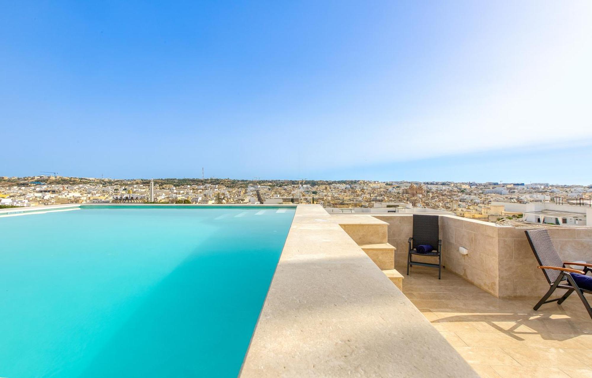 Annitchka Mansions - Penthouse In Malta